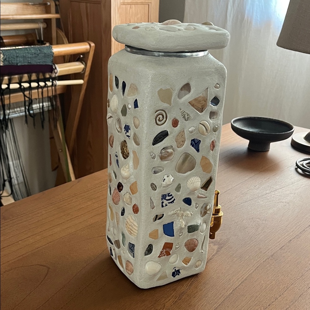 Memor Studios Custom Made Petite Hydria Water Dispenser - Picture 9 of 13